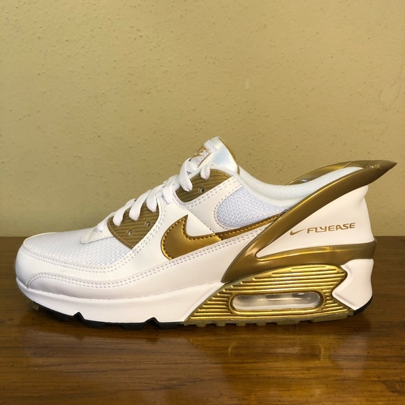 Nike Shoes Nike Air Max Flyease Mens Sneakers Whitegold